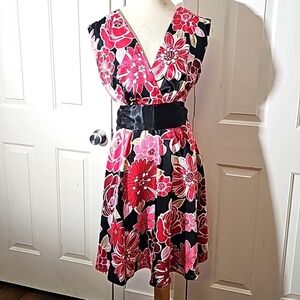 RAMPAGE, silky flowie dress. Pink‎ floral print.  Size 13. Tie at waist.